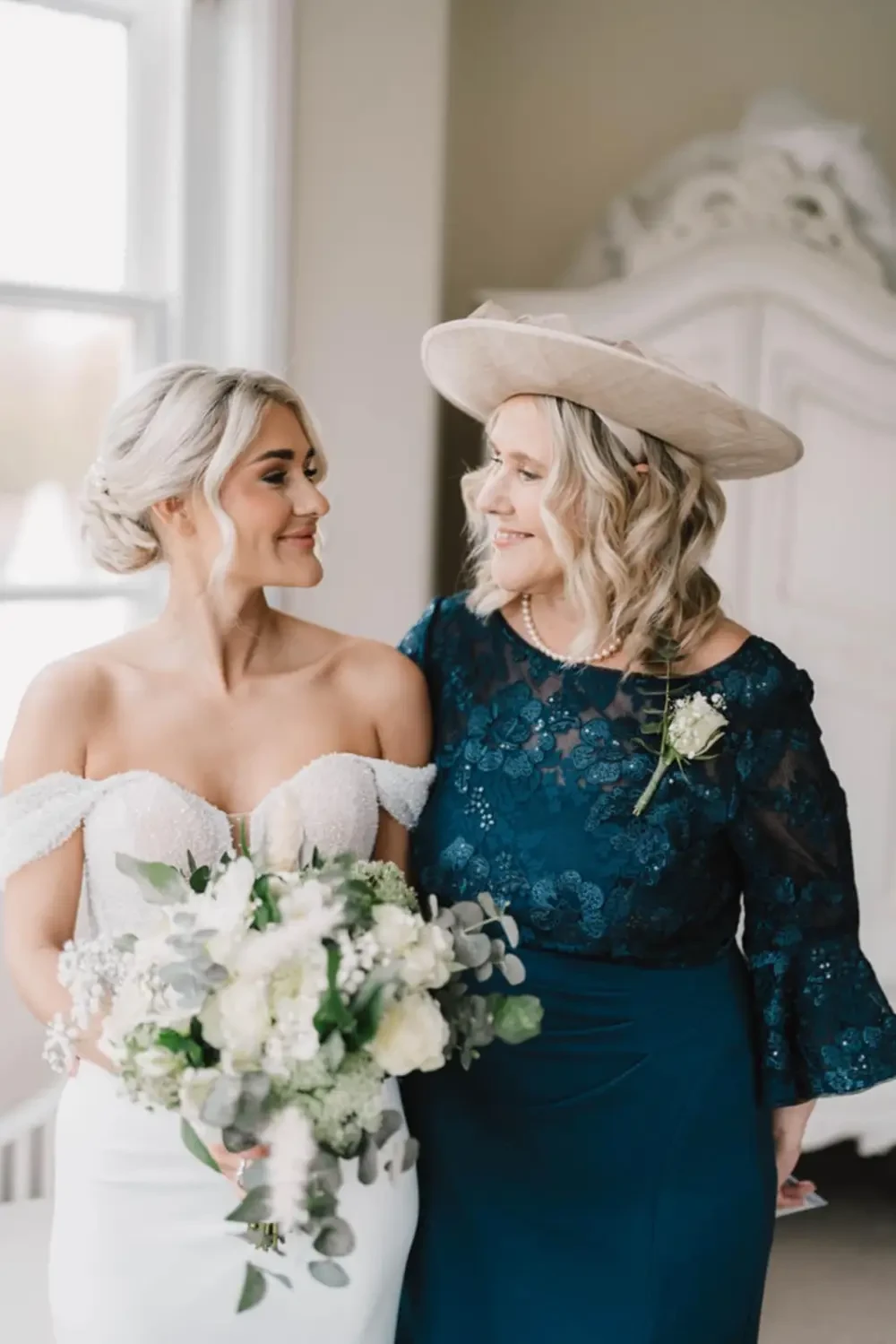 Gallery Image #slidesGrid18