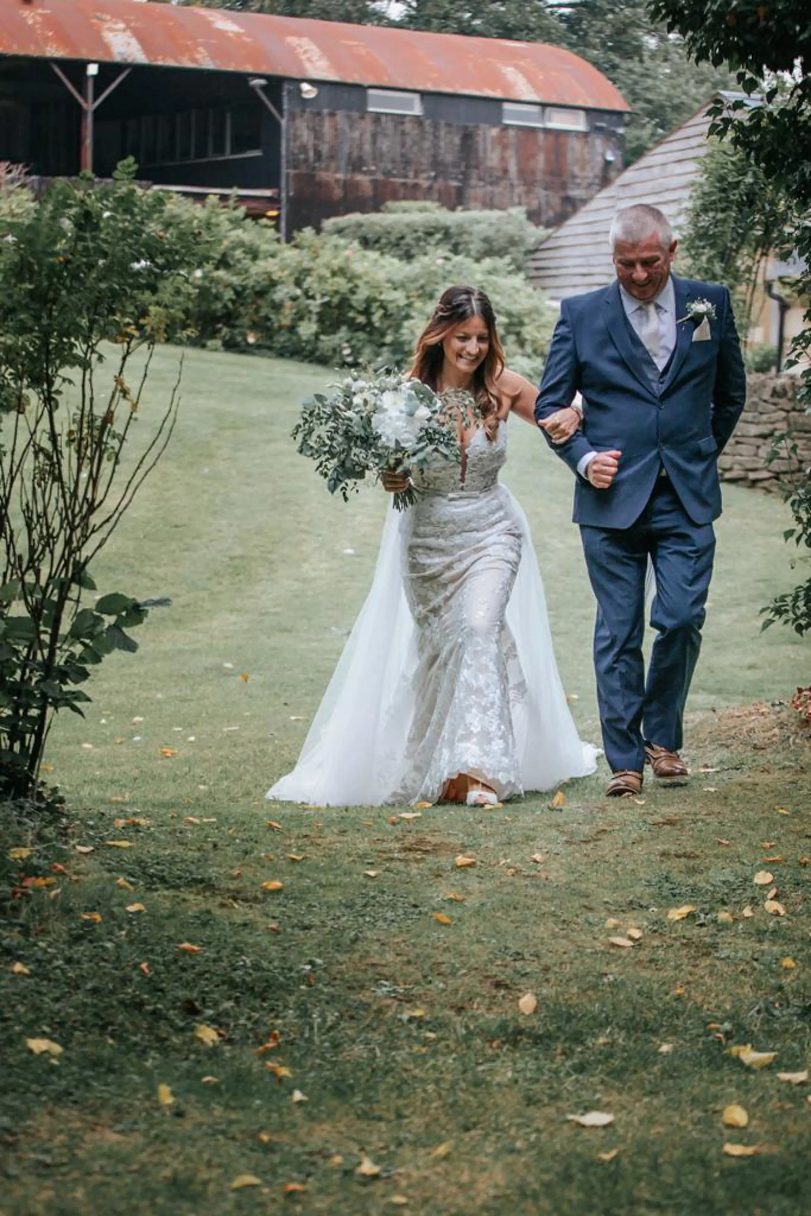 Gallery Image #slidesGrid38