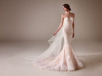 Pronovias #Madeleine #0 default thumbnail