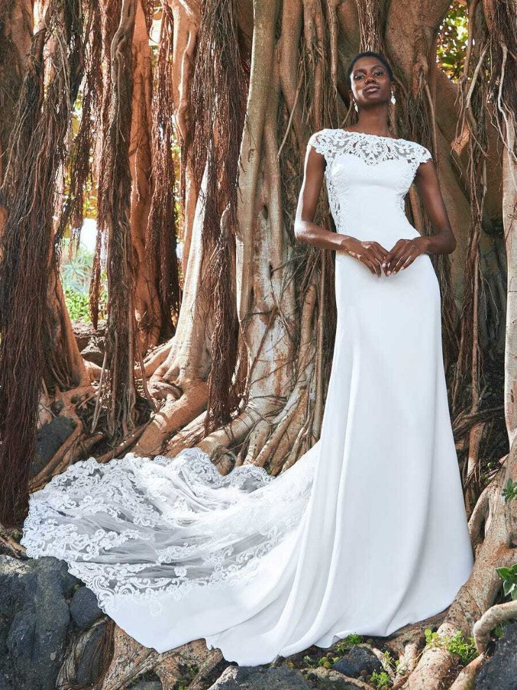 Pronovias #Badab Default Thumbnail Image