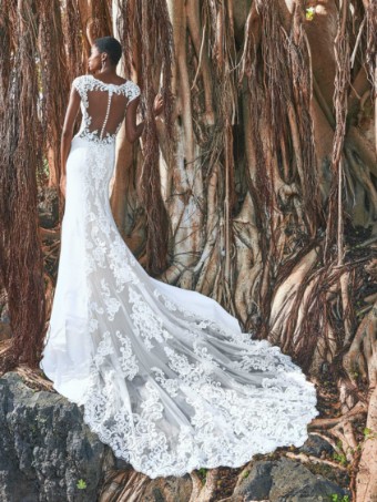 Pronovias #Badab #1 thumbnail