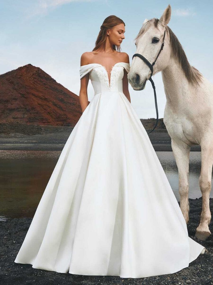 Pronovias #Iguazu Default Thumbnail Image