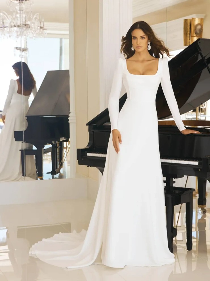 Pronovias #Betsy Default Thumbnail Image