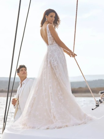 Pronovias #Makena #1 thumbnail