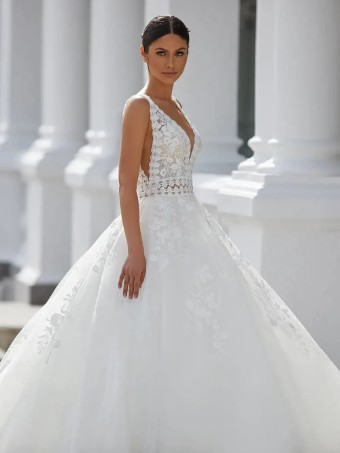 Pronovias #Elia #1 thumbnail