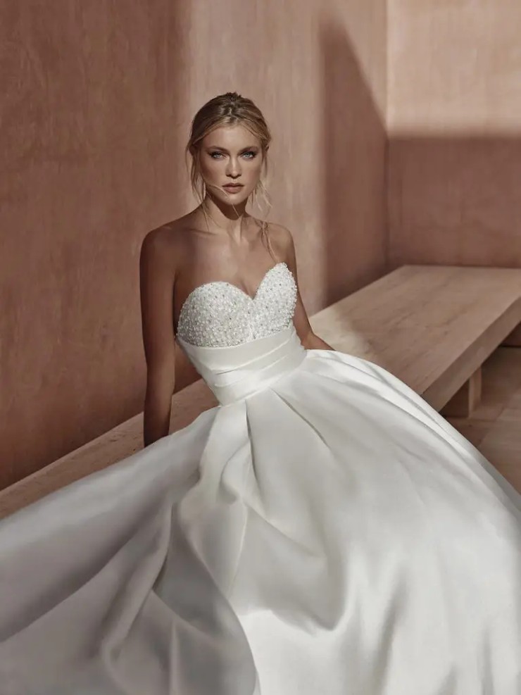 Pronovias #Luise Default Thumbnail Image