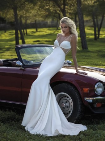 Pronovias #Angkor #1 Off White/Nude thumbnail