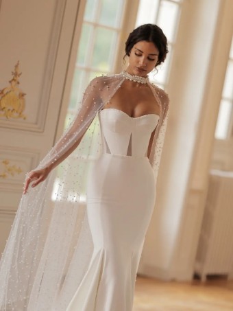Wona Concept #Tucker Cape #1 Ivory thumbnail