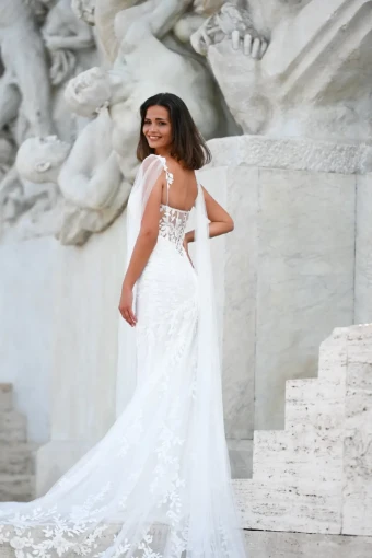 Dando London #Bellezze #1 Ivory thumbnail