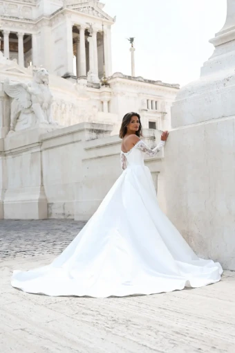 Dando London #Invicta #1 Ivory thumbnail